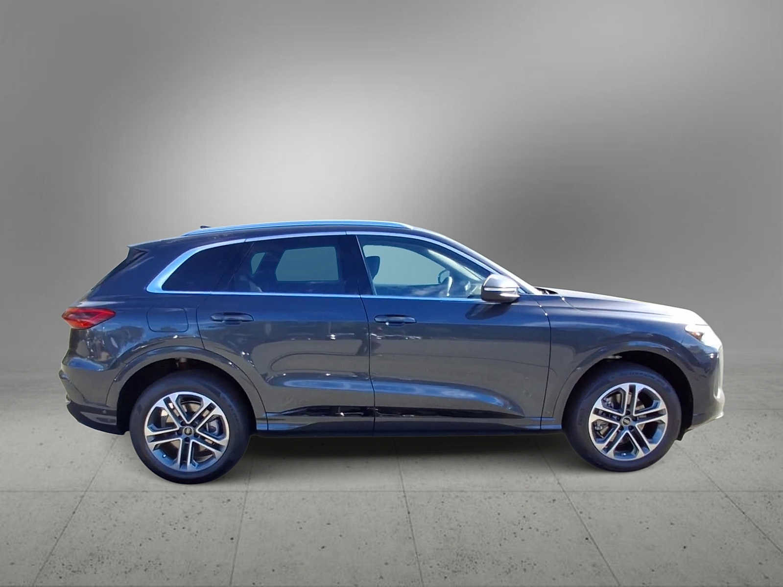 New 2026 Audi Q5 Premium AWD/4WD image 9