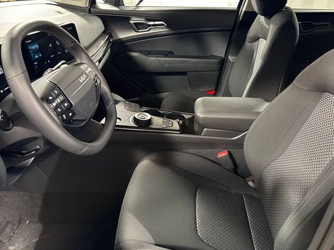 Certified 2026 Kia Sportage S AWD/4WD image 3