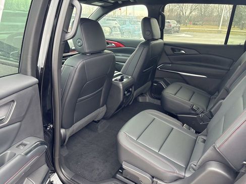 New 2026 Chevrolet Traverse Z71 w/ Enhanced Driving Package AWD/4WD image 16