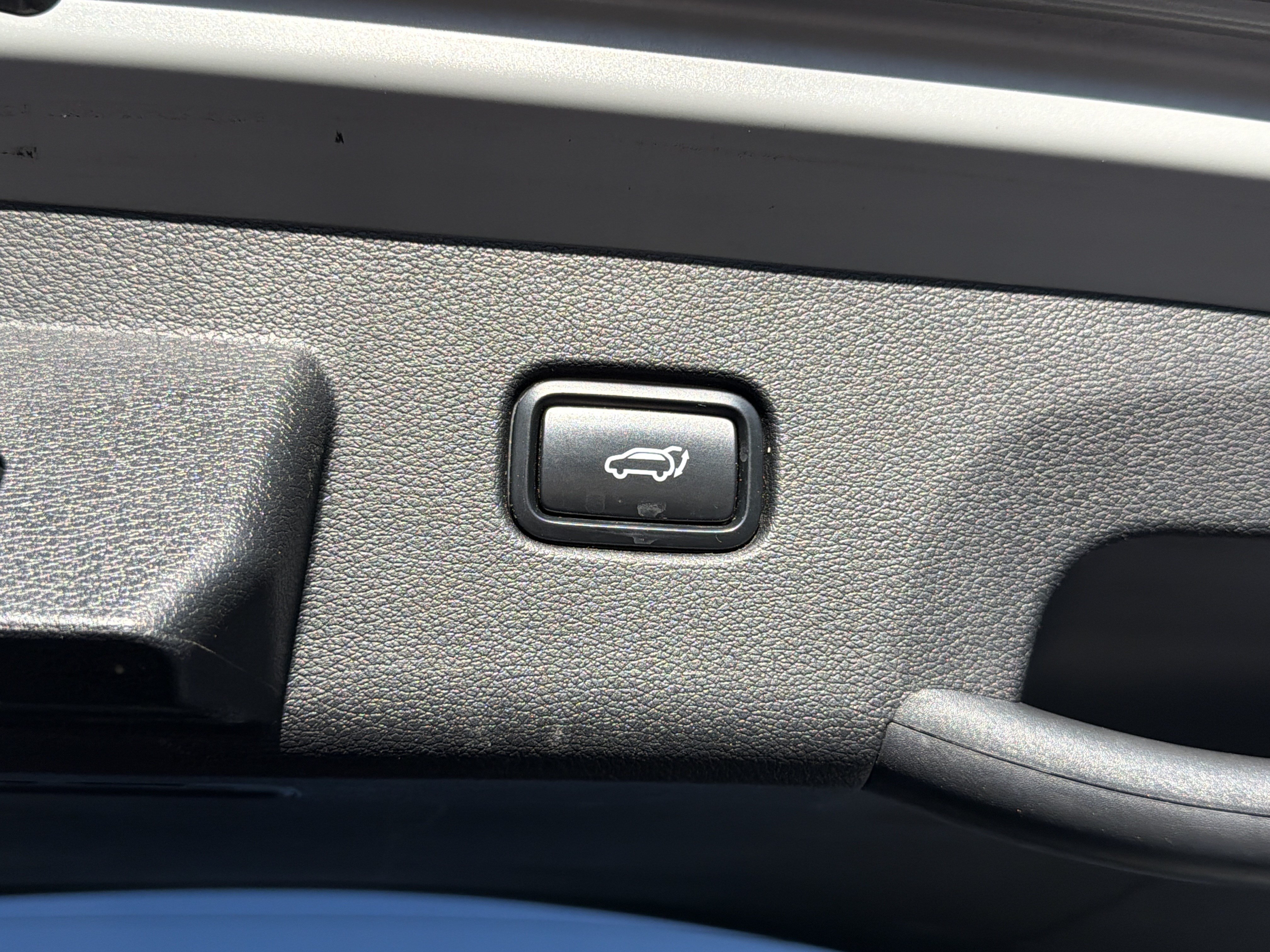 Used 2023 Kia Sportage SX FWD image 18