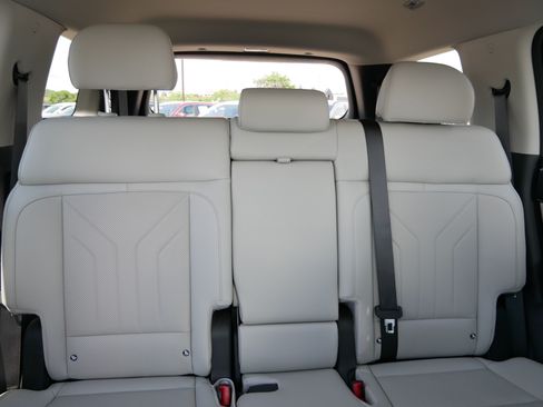 Certified 2026 Hyundai Santa Fe SEL AWD/4WD image 13