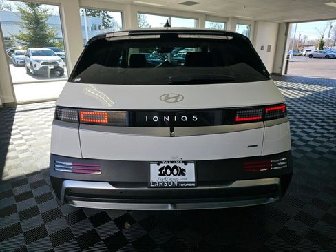 New 2026 Hyundai Ioniq 5 SEL image 5