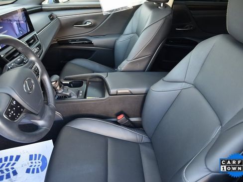 Used 2025 Lexus ES 300h 300h image 7