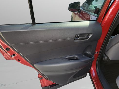 Used 2023 Toyota Corolla Cross AWD Hybrid w/ Moonroof Package image 24