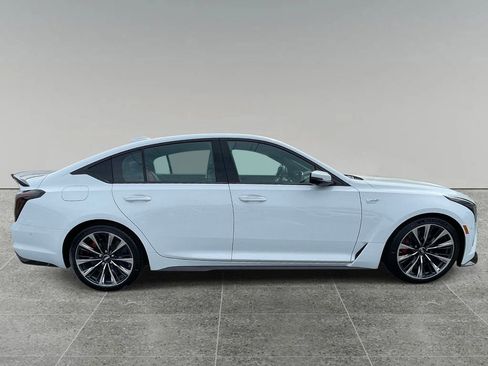 New 2026 Cadillac CT5 V Blackwing w/ Carbon Fiber 2 Package image 6