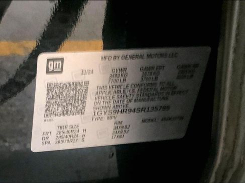 Certified 2025 Cadillac Escalade V image 32