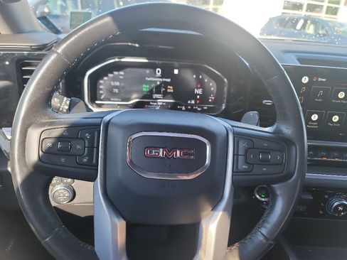 Used 2022 GMC Sierra 1500 SLT w/ SLT Premium Plus Package AWD/4WD image 23