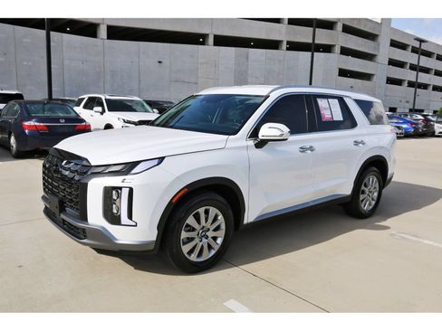 Used 2025 Hyundai Palisade SEL AWD/4WD image 3