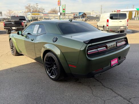 Used 2021 Dodge Challenger R/T Scat Pack image 9
