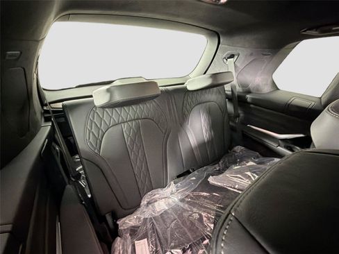 New 2027 BMW X7 M60i AWD/4WD image 27