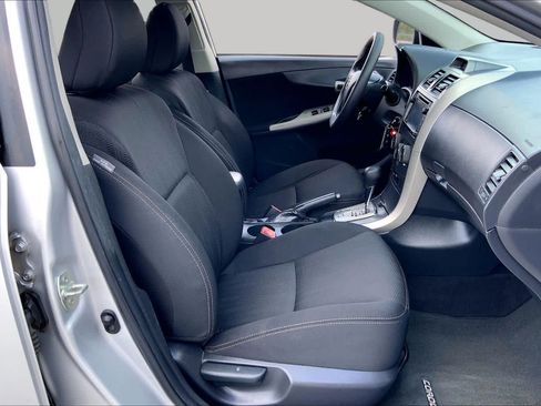 Used 2013 Toyota Corolla S FWD image 9