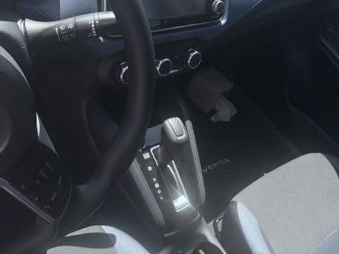 Used 2025 Nissan Versa SV w/ Trunk Package image 19