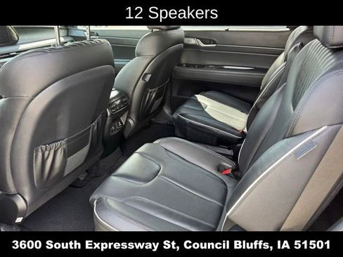 Used 2023 Hyundai Palisade Limited AWD/4WD image 17
