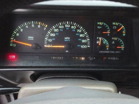 Used 1993 Plymouth Grand Voyager LE image 9