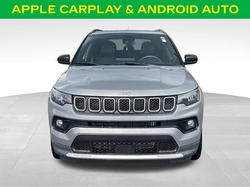 Used 2023 Jeep Compass Limited AWD/4WD image 3