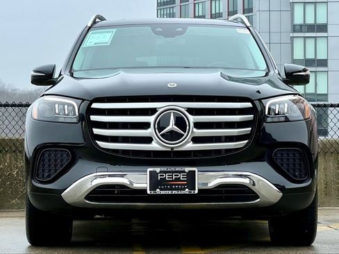 Certified 2026 Mercedes-Benz GLS 450 GLS 450 image 3