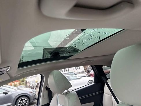 Used 2022 Hyundai Tucson Limited image 25