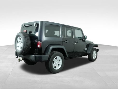 Used 2014 Jeep Wrangler Unlimited Sport w/ Quick Order Package 24S AWD/4WD image 10