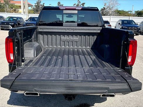 Used 2021 GMC Sierra 1500 SLT w/ SLT Premium Plus Package image 16