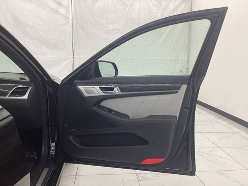 Used 2018 Genesis G80 3.3T Sport image 19