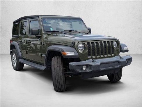 Used 2021 Jeep Wrangler Unlimited Sport AWD/4WD image 3