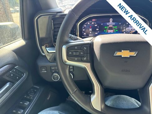 Used 2024 Chevrolet Silverado 2500 LTZ w/ LTZ Texas Edition AWD/4WD image 21