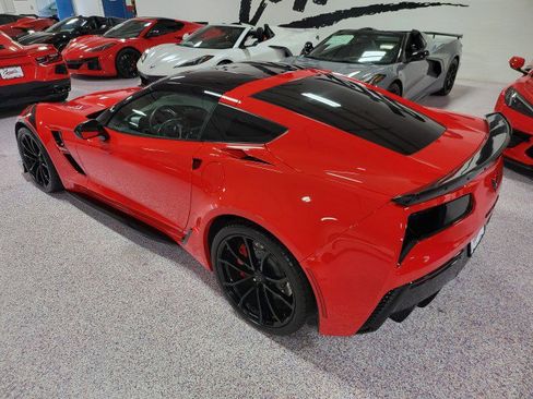 Used 2019 Chevrolet Corvette Grand Sport image 6