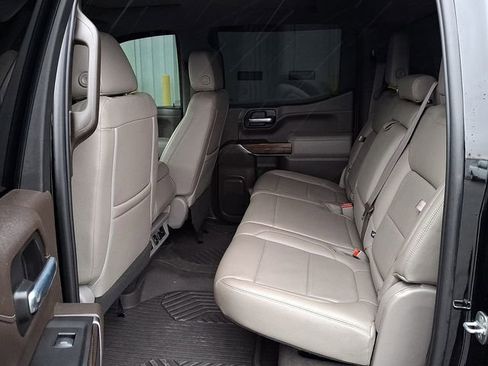 Used 2021 Chevrolet Silverado 1500 RST image 8