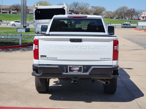 New 2026 Chevrolet Silverado 2500 Custom w/ Custom Value Package image 14