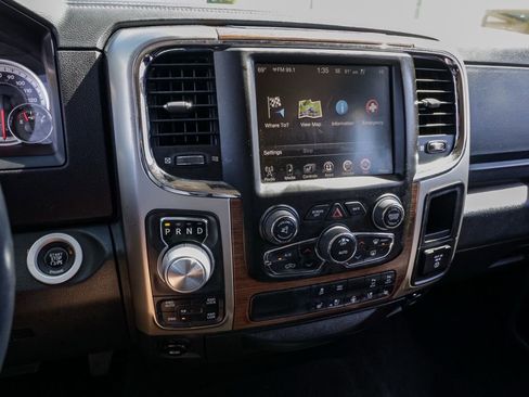 Used 2015 RAM 1500 Laramie w/ Convenience Group image 26