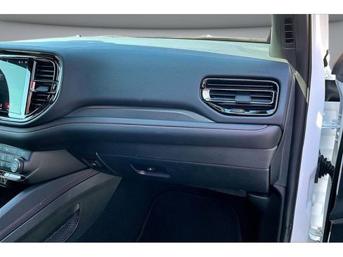 Certified 2025 Dodge Durango GT AWD/4WD image 19