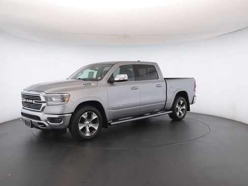Used 2019 RAM 1500 Laramie image 42