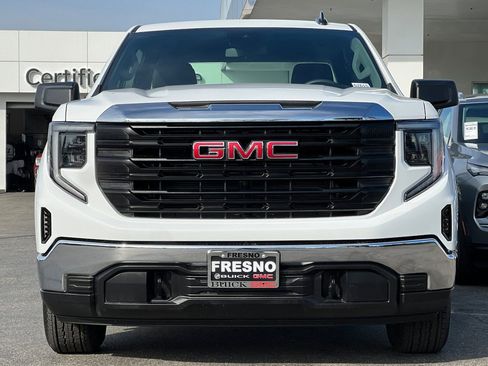 New 2026 GMC Sierra 1500 Pro image 3