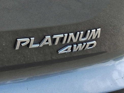 Used 2022 Nissan Pathfinder Platinum w/ Cargo Package AWD/4WD image 29