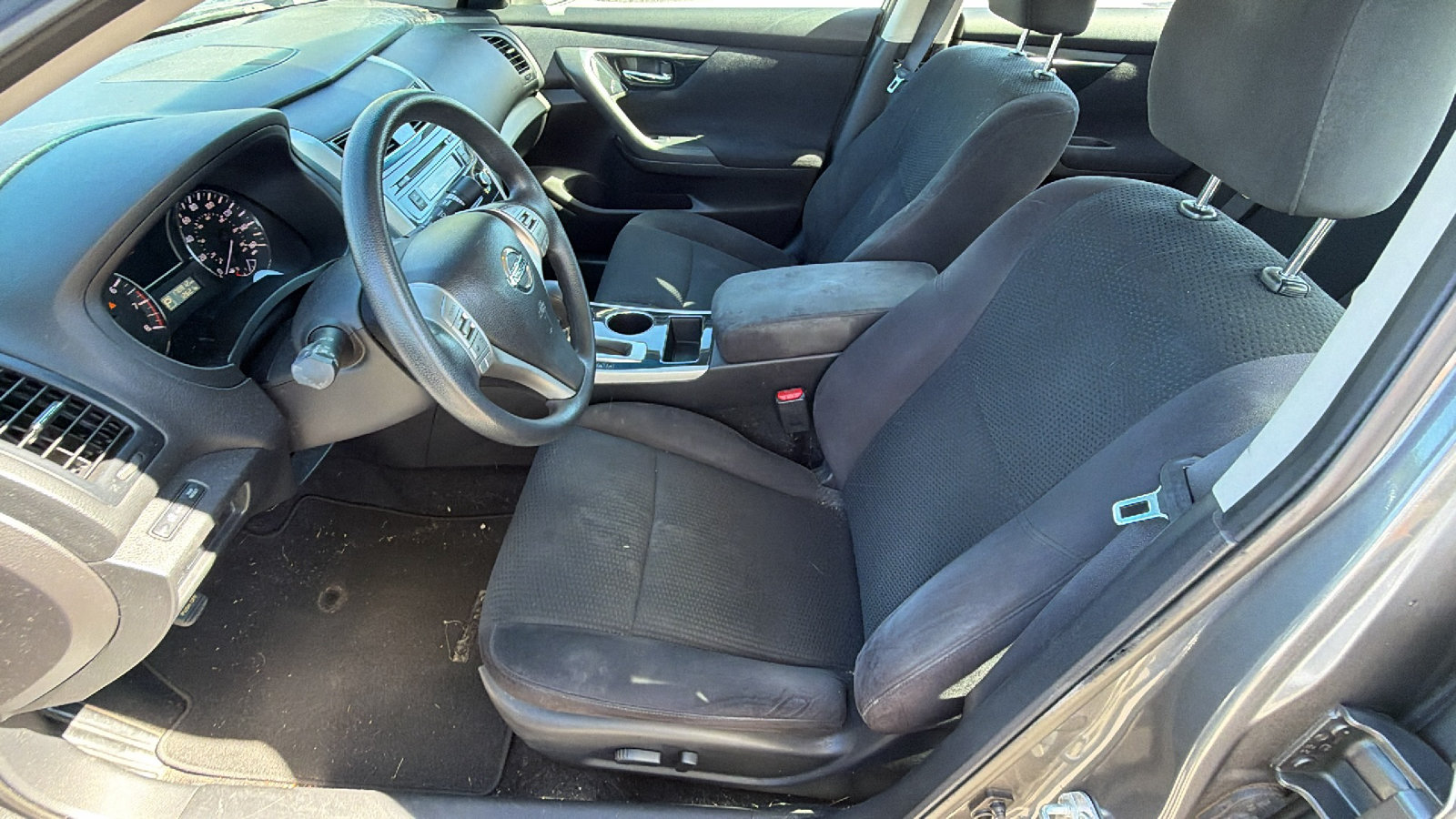 Used 2014 Nissan Altima 2.5 S w/ Sport Value Package FWD image 16