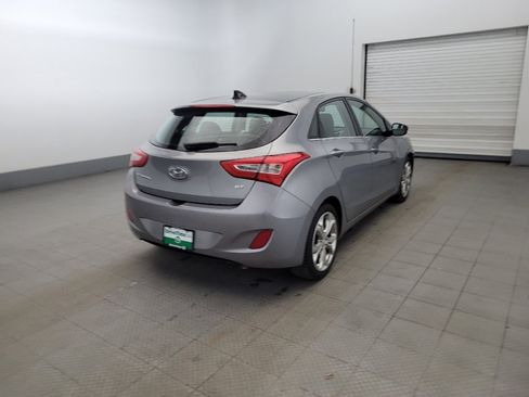 Used 2014 Hyundai Elantra GT w/ Option Group 03 image 9