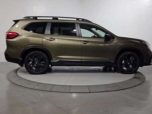 Certified 2025 Subaru Ascent Bronze Edition AWD/4WD image 8