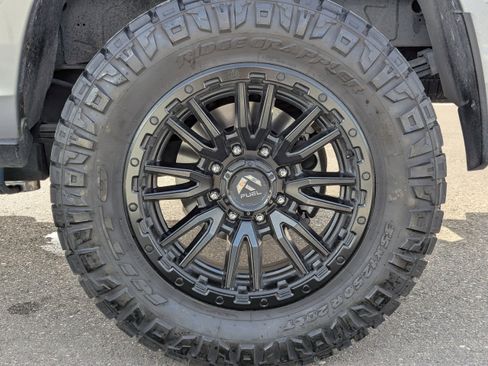 Used 2024 RAM 3500 Laramie w/ Night Edition image 51