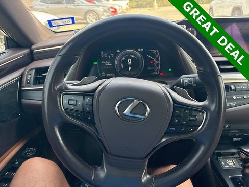 Used 2021 Lexus ES 300h w/ Premium Package image 24