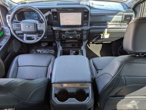 New 2026 Ford F250 Lariat w/ FX4 Off-Road Package image 41