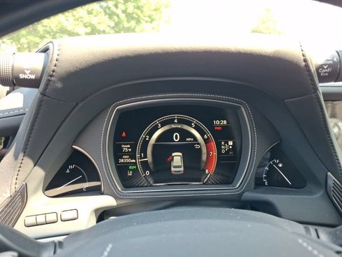 Used 2018 Lexus LS 500 AWD w/ Interior Upgrade Package image 4