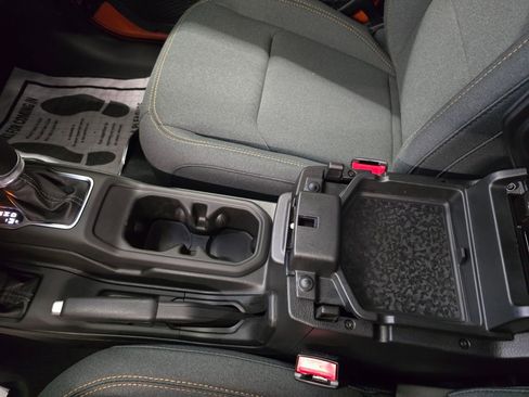 New 2025 Jeep Gladiator Sport image 26