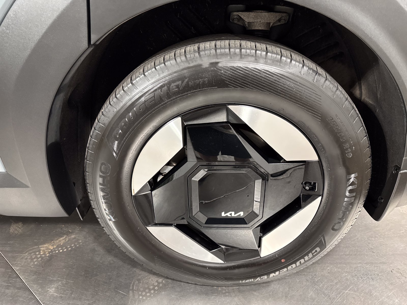 Certified 2024 Kia EV9 Wind AWD/4WD image 26
