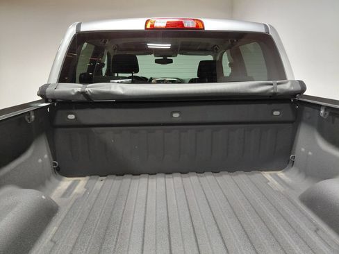Used 2018 Chevrolet Silverado 1500 LT w/ All Star Edition AWD/4WD image 8