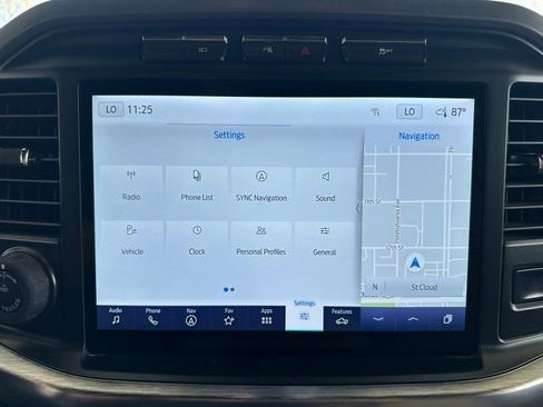 Used 2022 Ford F150 Lariat w/ Equipment Group 502A High image 16