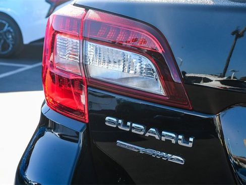 Used 2019 Subaru Outback 2.5i Touring w/ Popular Package #3A image 9