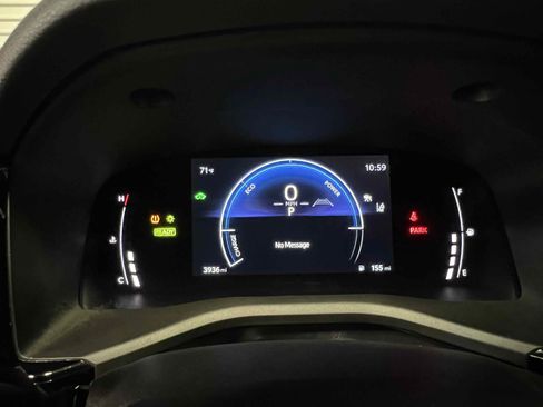 Used 2025 Toyota Camry SE w/ Convenience Package FWD image 7