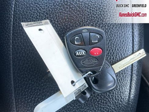 Used 2013 Hyundai Veloster Base image 17