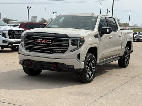 New 2026 GMC Sierra 1500 AT4 w/ AT4 Premium Package AWD/4WD image 13