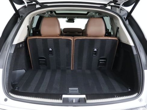 Certified 2026 Acura MDX SH-AWD w/ Advance Package image 29